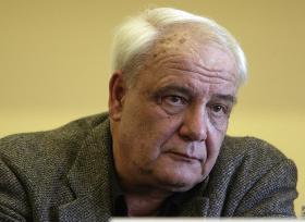 Z punktu widzenia dzisiejszych rosyjskich włodarzy lista przewin Bukowskiego jest długa.