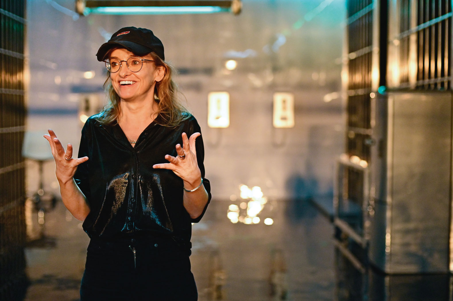 Sztuczna inteligencja odnajdzie się w teatrze? „Efektywność usprawiedliwia wszystko” | Pycha i upokorzenie