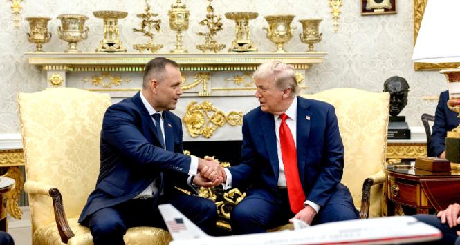 Karol Nawrocki i Donald Trump w Gabinecie Owalnym, 3 września 2025 r.