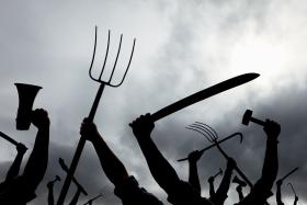 „Manipulowanie poziomem lęku jest nieodłącznym elementem władzy”.