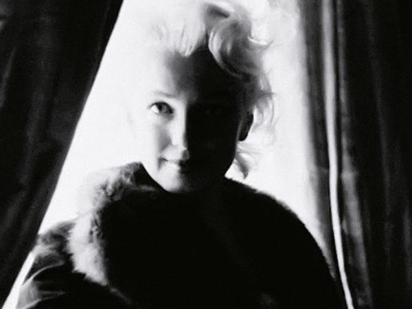 „Tajemnice Marilyn Monroe: Nieznane nagrania”, reż. Anthony Hayes