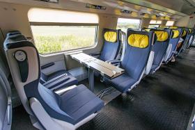 Pendolino będzie walczyć z Polskim Busem mającym coraz lepsze drogi, a także z Ryanair, który uruchamia coraz więcej lotów krajowych. Nie będzie łatwo.