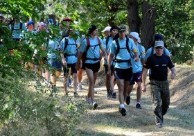 Najwięcej śmiałków odpadało podczas wyczerpujących marszów. Codziennie było kilka, nawet po 10 km. W 30 stopniowym upale i wśród chmar krwiożerczych insektów