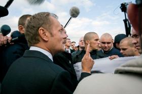 W gruncie rzeczy rozmowa z premierem była litanią skarg na, zdaniem kibiców, najbardziej restrykcyjne przepisy w Europie.