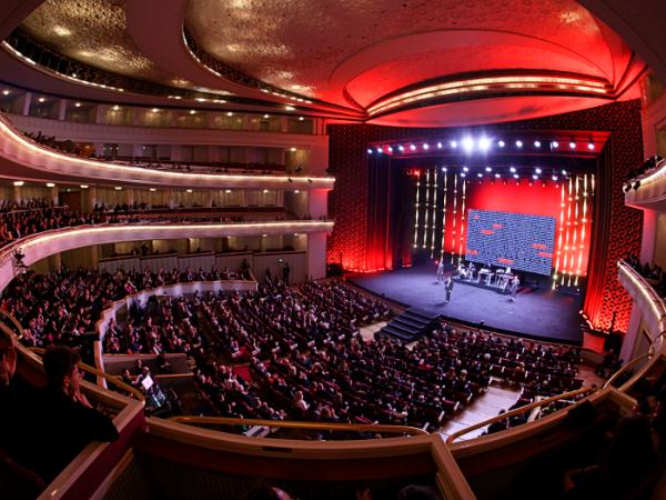 Ostatni rzut oka: publiczność Teatru Wielkiego. Dziękujemy za obecność!