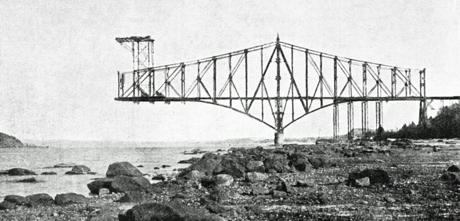Fragment mostu na rzece Świetego Wawrzyńca, rok 1907 r.