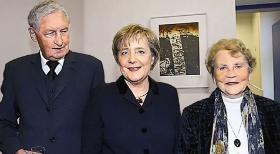 Angela Merkel z rodzicami; Herlindą i Horstem Kasnerem, protestanckim pastorem.