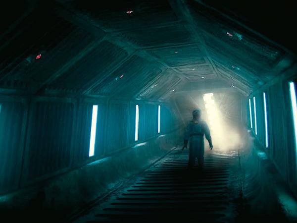 „Silos”, scen. Graham Yost