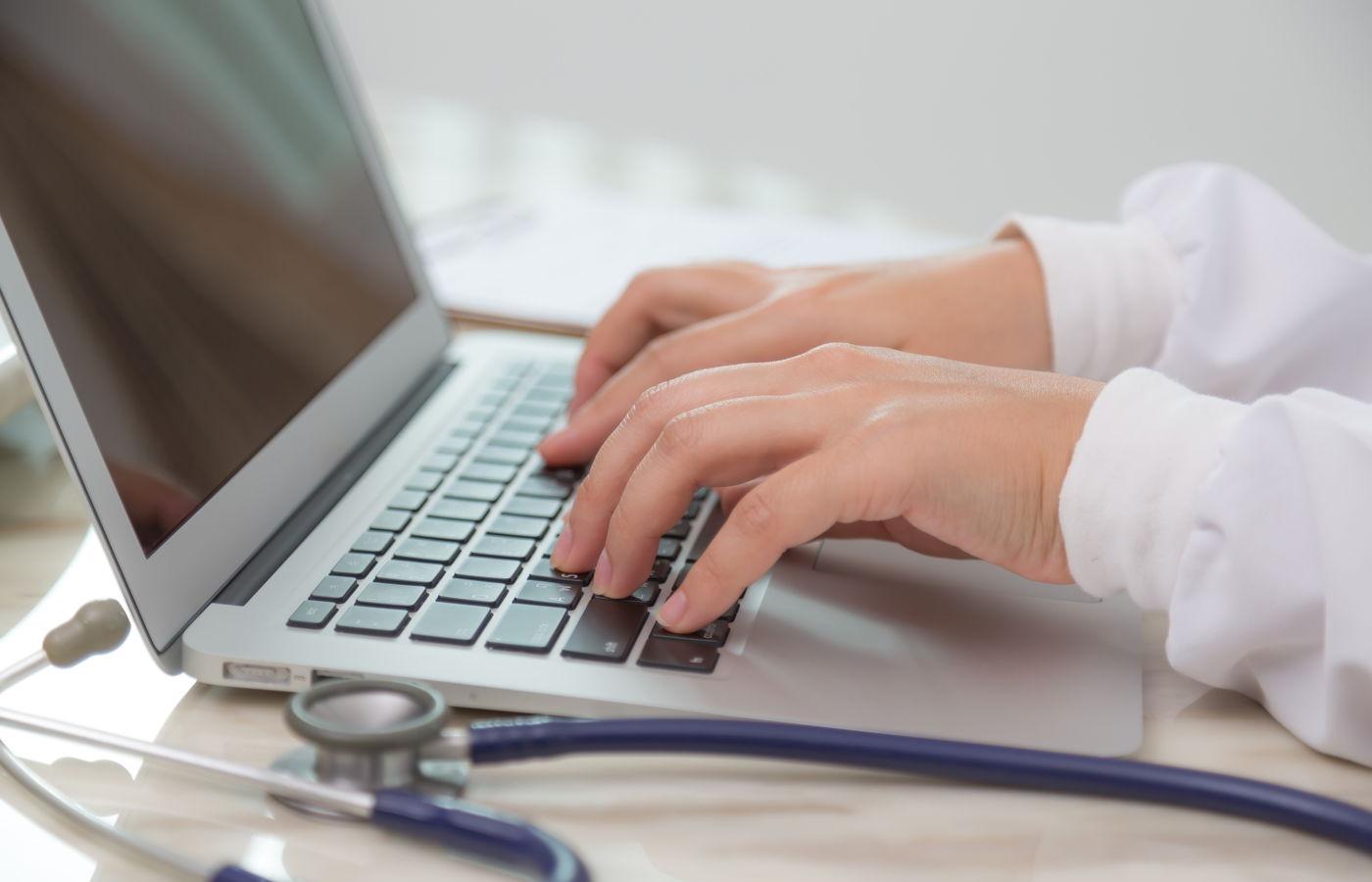 E-recepta online – jakie korzyści dla pacjenta? Sprawdzamy