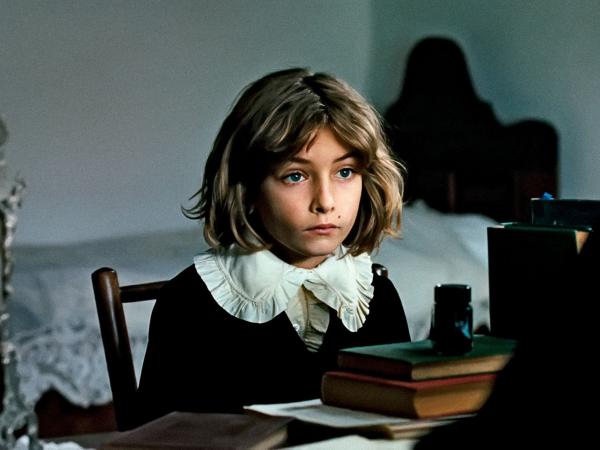 Tom Sweet jako Prescott