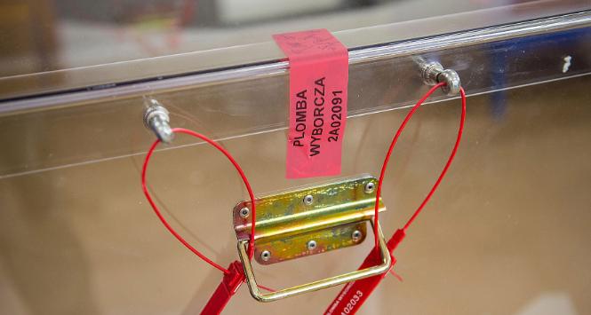 Teraz dobitnie widać, jak przebiegał ten proces „zmiany”, jak to się wszystko układało w logiczny ciąg zdarzeń.