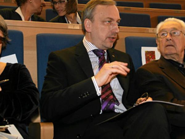 Na zdj. Agnieszka Holland, min. Bogdan Zdrojewski i Andrzej Wajda. Fot. Krzysztof Karolczyk / Agencja Gazeta