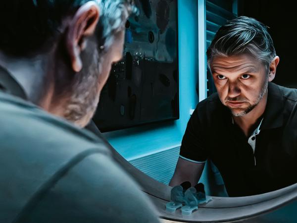 „Porządny człowiek”, scen. Marek Modzelewski i Krzysztof Czeczot