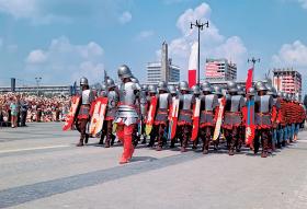 Warszawa, 1966 r., defilada z okazji Tysiąclecia Państwa Polskiego