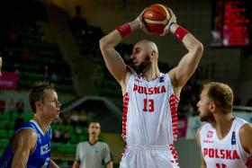 Marcin Gortat podczas meczu w turnieju Bydgoszcz Basket Cup 2015.