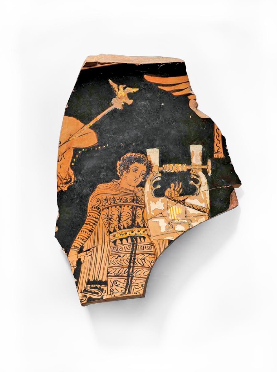 Mężczyzna grający na cytrze. Fragment ceramicznej misy z Apulii z 380–370 r. p.n.e.