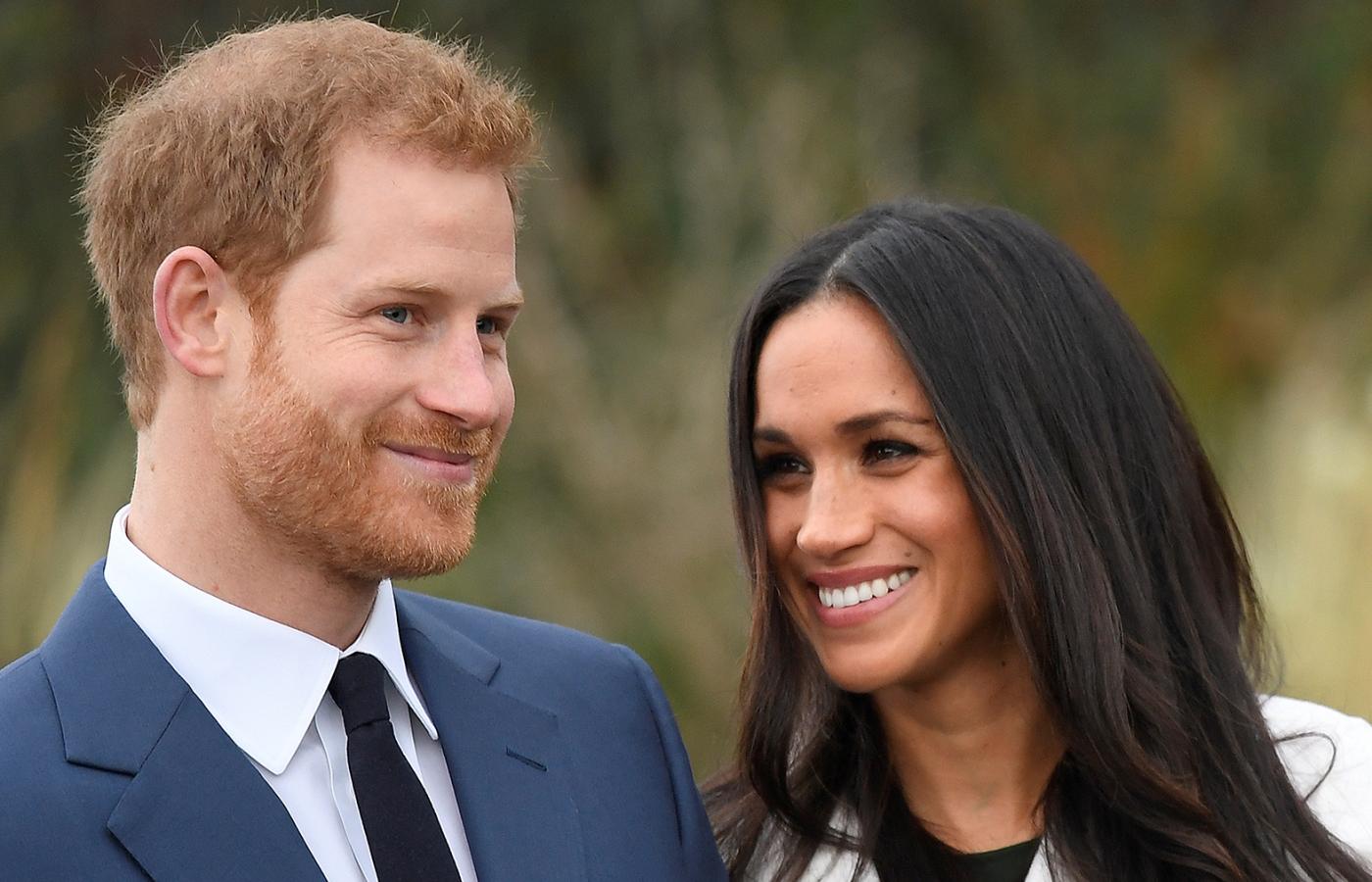 Niepoprawny Ksiaze Harry I Aktorka Meghan Markle Oglosili Zareczyny