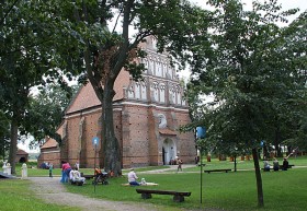 Kodeń - kościół filialny Św. Ducha, wcześniej cerkiew na zamku Sapiehów