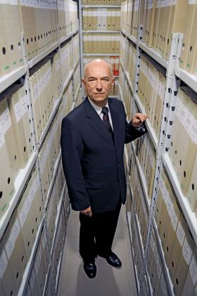 „Można sobie oczywiście wyobrazić, że sąd zechciałby wydać wyrok przede wszystkim satysfakcjonujący opinię publiczną, ale to byłaby autentyczna tragedia”.