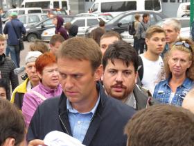 Jedynym urozmaiceniem nadchodzącej kampanii może być start w wyborach opozycjonisty Aleksieja Nawalnego.