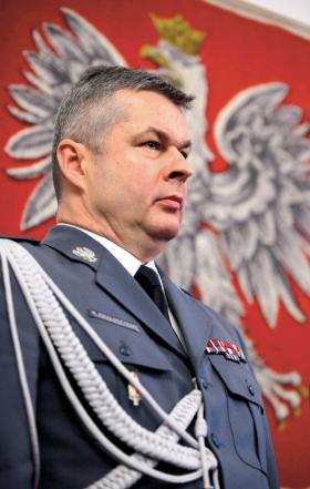 Marek Działoszyński uspokaja, że będzie policję decentralizować i usamodzielniać kadrę kierowniczą.