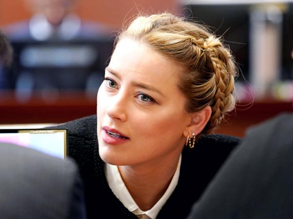 Amber Heard w czasie procesu o zniesławienie byłego męża Johnny’ego Deppa. Zdjęcie z 17 maja 2022 r.