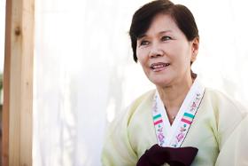 Niekonfucjańscy uczeni, z ambicją uporządkowania każdej sfery życia obywateli, wprowadzili szereg terminów, które miały definiować zależności rodzinne. Wiele z nich przetrwało do dziś.