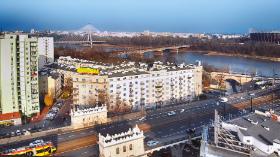 Kamienica przy alei 3 Maja 2.