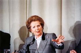 Dla premier Wielkiej Brytanii Margaret Thatcher i przywódcy Chińskiej Republiki Ludowej Deng Xiaopinga można znaleźć wspólny mianownik – porzucenie wartości socjalistycznych na rzecz liberalnych reform.