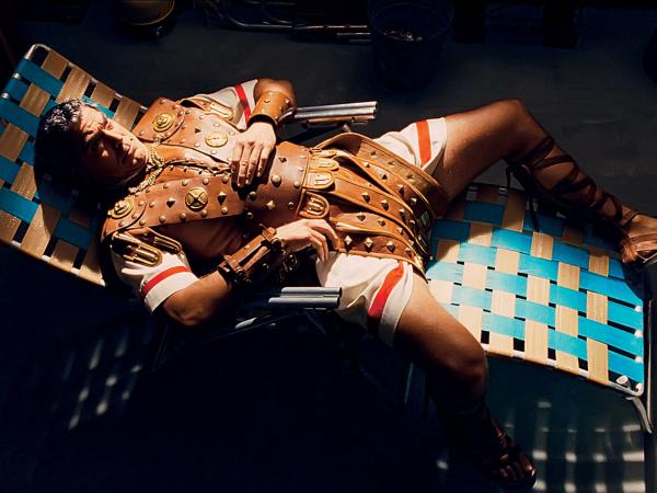 Baird Whitlock (George Clooney), czyli utracjusz, który znika z planu