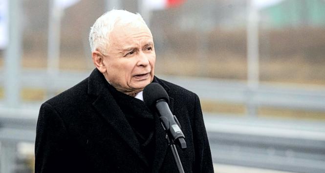 Jarosław Kaczyński podczas otwarcia drogi ekspresowej S19 im. Lecha Kaczyńskiego