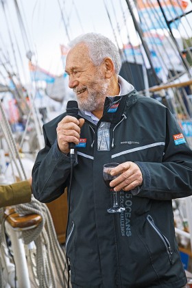 Sir Robin Knox Johnston. 40 lat temu popły­nął w samotny pionierski rejs dookoła świata. – Jedno się nie zmieniło – chodzi o istotę człowieczeństwa – mówi.