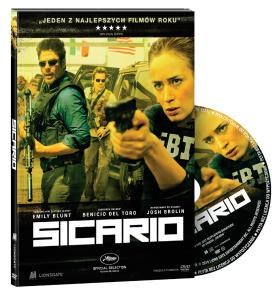 Zbierający świetne recenzje „Sicario” z udziałem m.in. Emily Blunt, Benicio Del Toro i Josha Brolina do kupienia od 20 stycznia z kolejnym numerem POLITYKI.