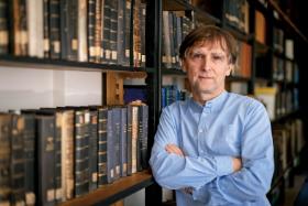 Prof. Marcin Wodziński