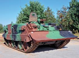 WZT - 3, czyli Wóz Zabezpieczenia Technicznego, który Bumar sprzedał do Indii.