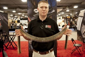 Pojedynczo, w magazynkach, na taśmie. Silver State Armory sprzeda ci taką amunicję, jaką chcesz, tak jak chcesz – zachwala swój produkt jeden z pracowników.