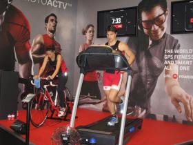 Smartfon, przenośny komputer, ma nam towarzyszyć w każdej życiowej aktywności.