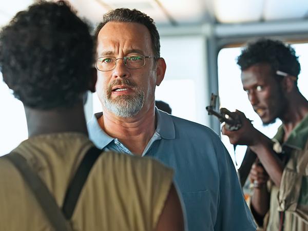 Tom Hanks w roli bohaterskiego kapitana statku.