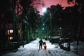 I szybko zapadający zmrok.