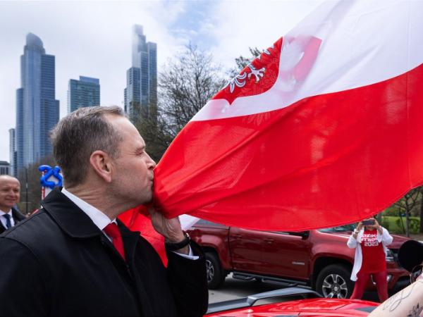 Karol Nawrocki szczegółowo opowiada, jak w czasie kampanii wyborczej... próbowano go otruć w Ząbkowicach Śląskich