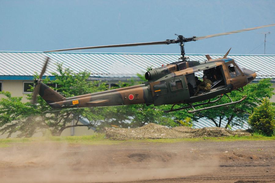 Historia Bell UH-1 sięga wojny ­wietnamskiej. Najnowszą i gruntownie ­zmodyfikowaną wersją jest
UH-1Y Venom. W USA zastąpił UH-1N.