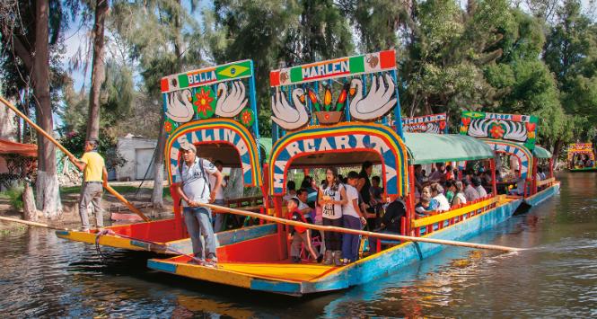 Xochimilco, sztuczna wyspa w stolicy Meksyku