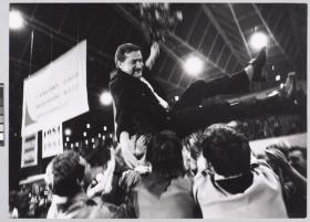 I Krajowy Zjazd Delegatów NSZZ Solidarność. Na zdjęciu Lech Wałęsa, Gdańsk 1981 r.