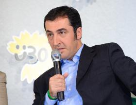 Na czele Partii Zielonych stoi od kilku lat Cem Özdemir, syn Czerkiesa i Turczynki ze Stambułu.