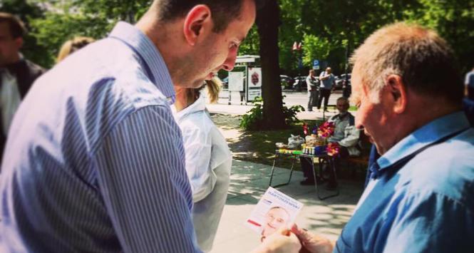 Minimum, o które walczą, to trzy mandaty (obecnie mają cztery) – jeśli dostaną mniej, to będzie dla nich znak, że lepiej by było walczyć o europarlament samodzielnie.