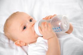 Mleko modyfikowane, które na skalę przemysłową jest produkowane od początków XX w. – najpierw na bazie mleka krowiego, potem również sojowego – było przełomem porównywalnym do szczepionek czy antybiotyków.