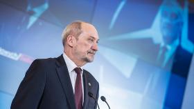 Antoni Macierewicz, minister obrony narodowej