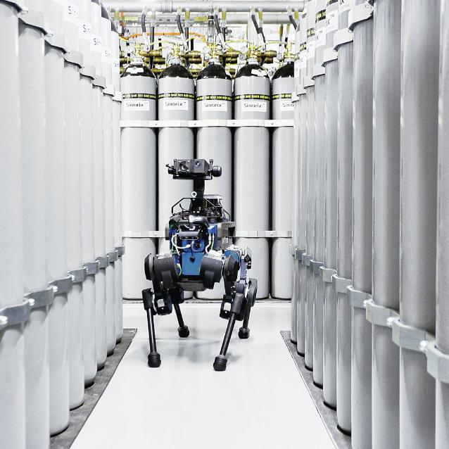 Czworonożny robot ANYmal zaprojektowany w firmie ANYbotics.