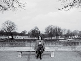 Nawet w grupie aktywnych społecznie jedna na 10 osób czuje się samotna i definiuje swoją samotność jako poczucie pustki lub nieużyteczności.