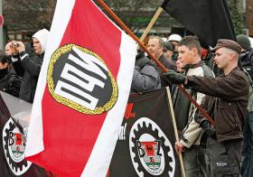 Marsz neonazistów w Hildesheim.